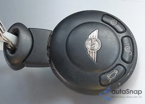 2016 Mini Countryman Cooper из США, поврежденный, VIN WMWZB3C51GWR47773